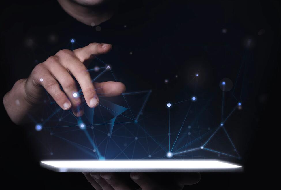 有哪个网站有免费的电影和电视剧看 最全的免费追新剧网